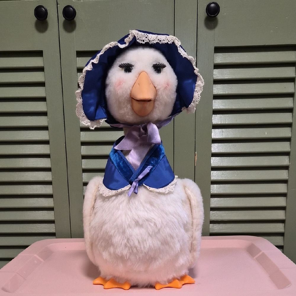 World Of Wonder 80s Mother Goose